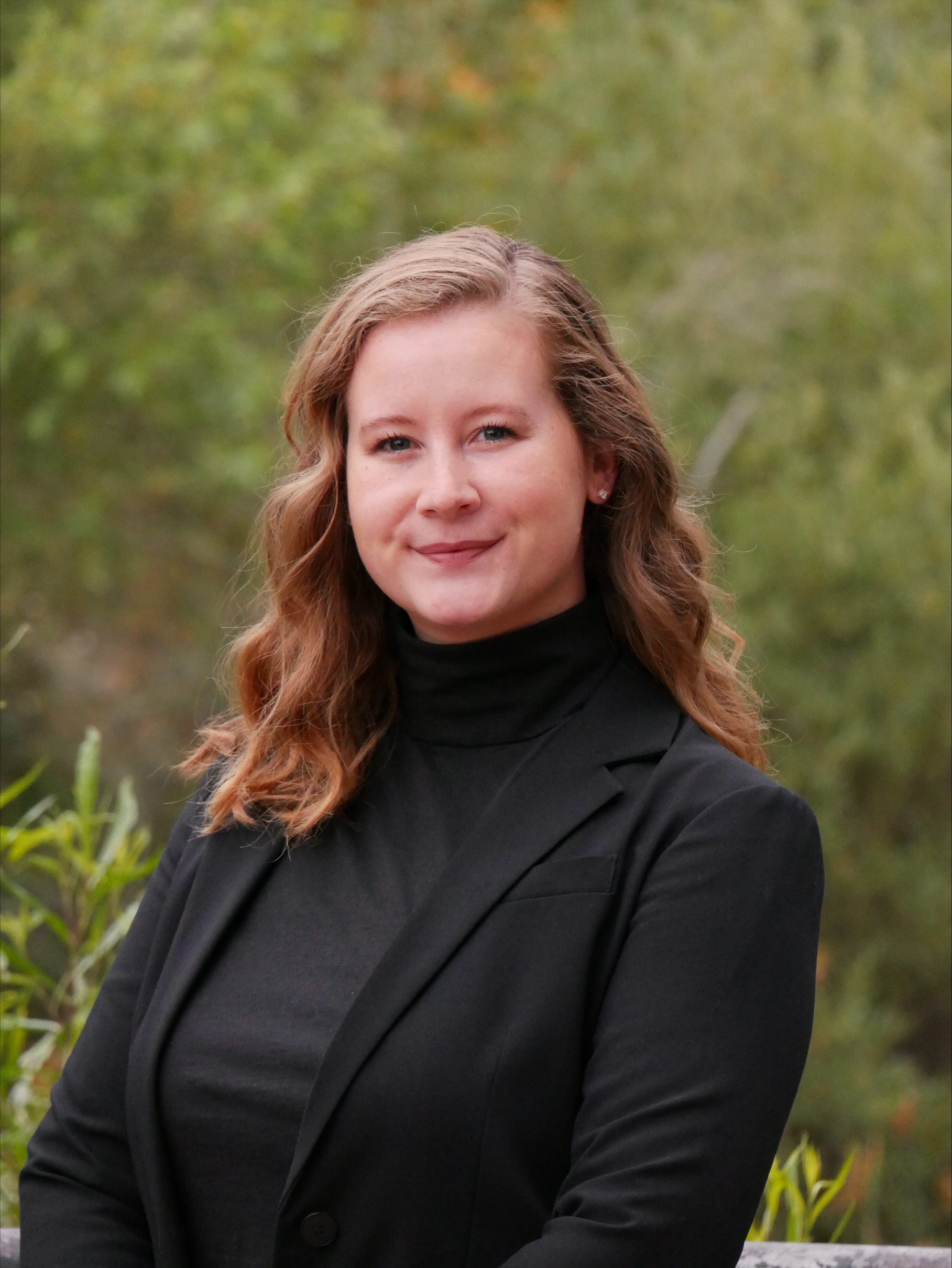 Esther Putnam Headshot